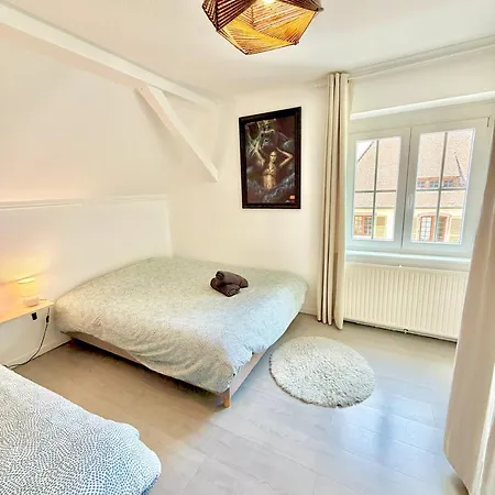 L'echappee Belle Le Duplex 10 Min 